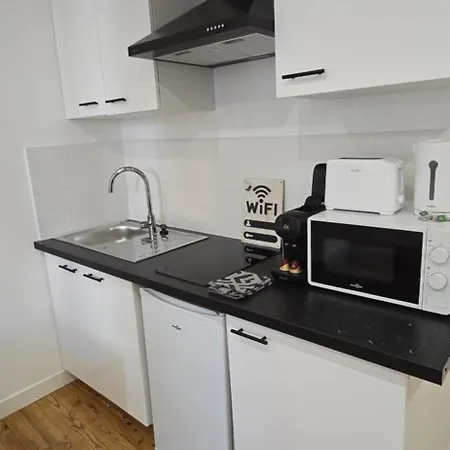 Moderne Et Contemporain, Wifi, 2 Pers Appartement *